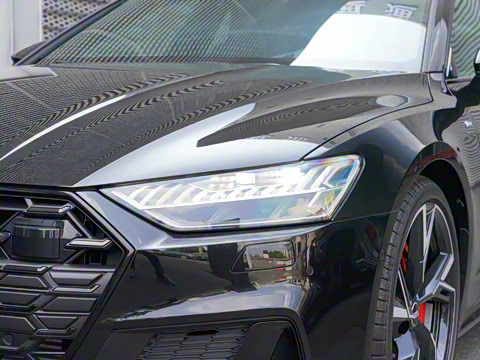 2024�� 55 TFSI quattro ������