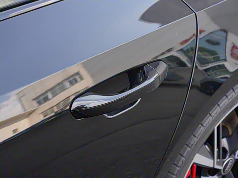 2024�� 55 TFSI quattro ������