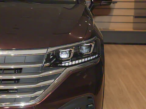 2024�� 380TSI ��۰�