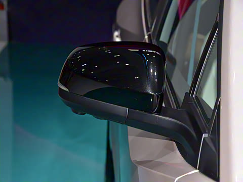 2025�� 560 ����Max��