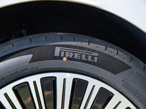 2025�� ���� Ultra�� 53.4kWh 5����