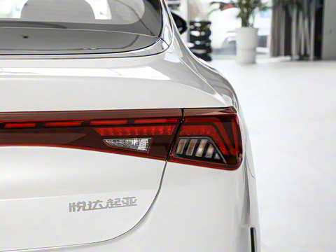 2025�� 1.5T ������