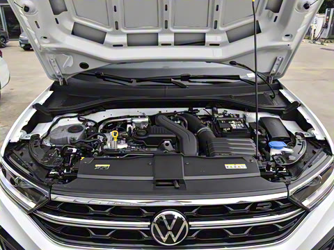 2025�� �Ŀ� 300TSI DSG�����ǹ��