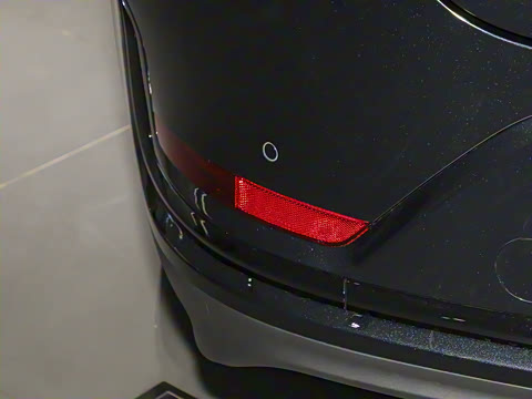 2025�� 735MAX 160kW