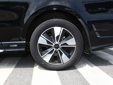 2024�� LS570TX ����