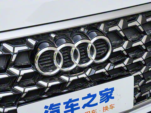 2025�� quattro 45�����ذ� 35TFSI ʱ�ж�����
