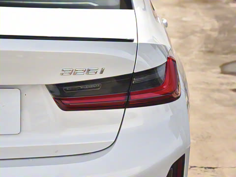 2024�� 325i M�˶���ҹ��װ