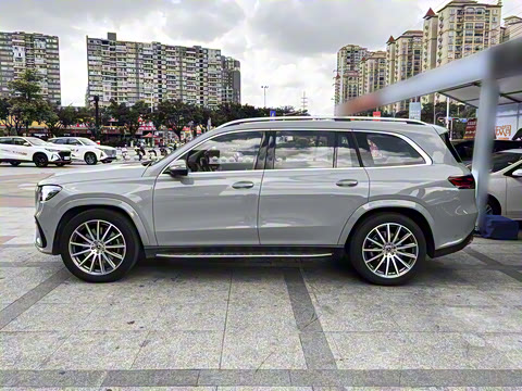 2024�� GLS 450 4MATIC ������