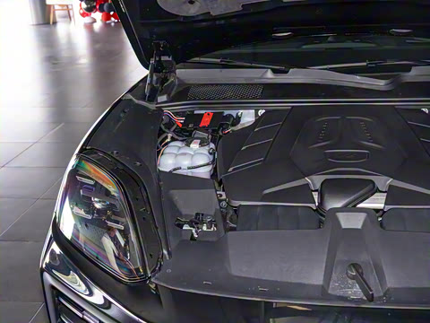 2025�� Cayenne 3.0T