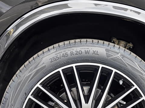 2025�� �Ŀ� GLC 300 L 4MATIC ������ 5��