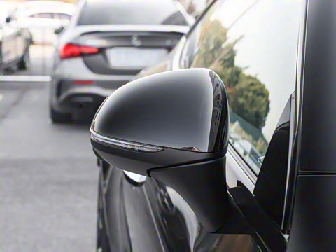 2025 AMG CLE 53 4MATIC+ ܳ