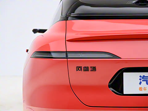 2025�� Ultra�����