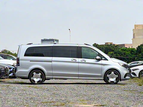 2024�� V 300 L ����������