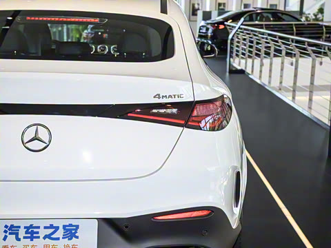 2024�� GLC 300 4MATIC ����SUV