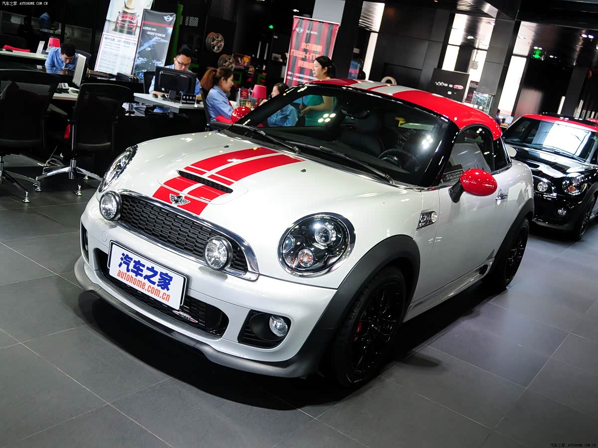 Mini JCW COUPE