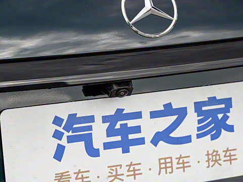 2025�� GLC 300 L 4MATIC ������ 5��