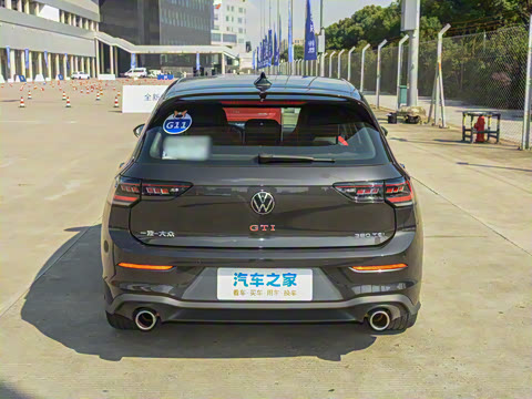 2025�� 380TSI DSG GTI