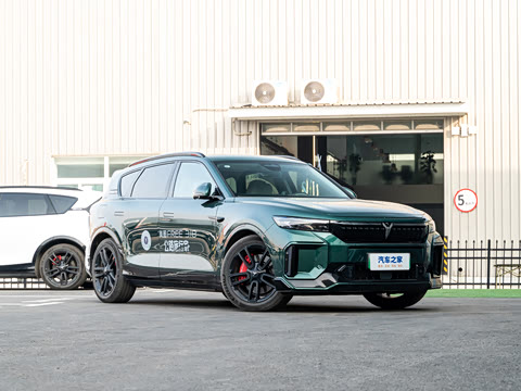 2025�� 318 259km ����̽����