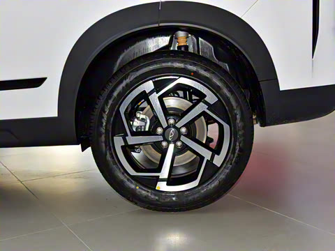 2025�� ���ܰ� 1.6T ��������