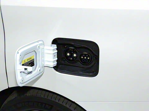 2025�� E9 �������  ��ʦ