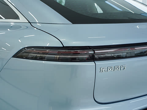 2025�� 555���˰�