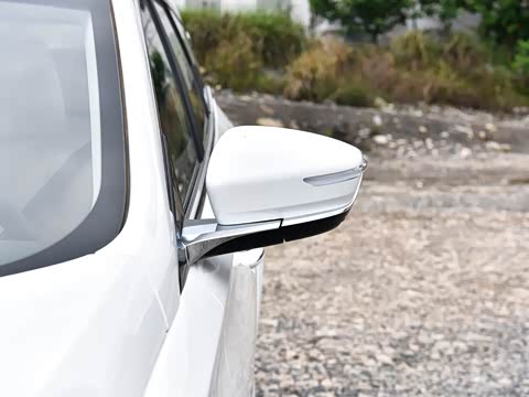 2025�� 1.5TD 2DHT ��Ӣ�� 7��