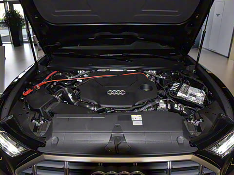 2025�� allroad quattro ̽���� 55 TFSI ����ԽҰ��