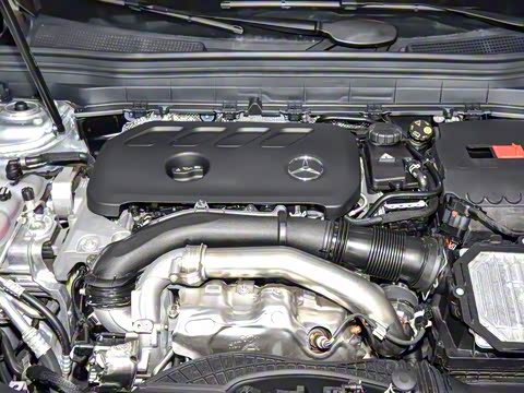 2025�� GLB 220 ������