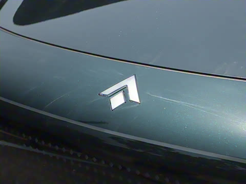 2025�� 700 Ultra�������������״��