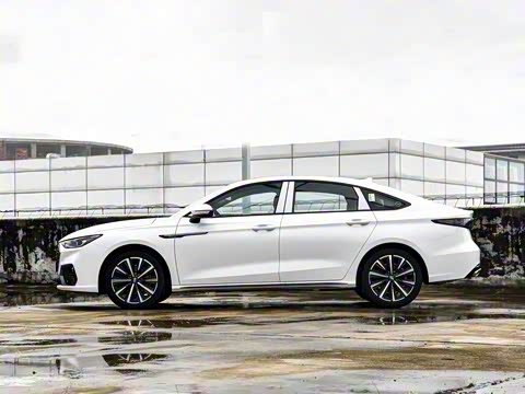 2025�� 2.0T DCT ������