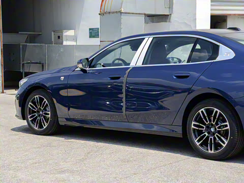 2024�� 530Li ������ M�˶���װ