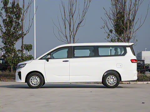 2025�� 1.6L ���������� 6��