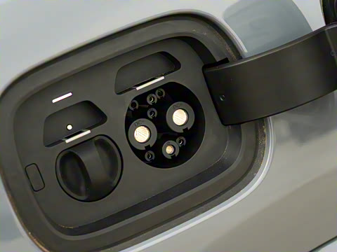 2025�� Ultra ���ܻ��°�