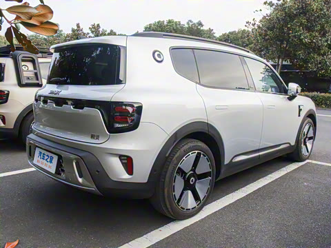 2025�� ������������������