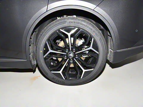 2024�� 300Max���̰�