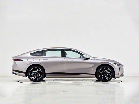 2025��  ���� ����� 710 Զ����