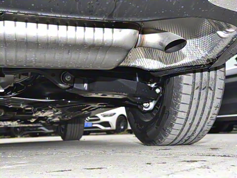 2025�� GLC 260 L 4MATIC ������