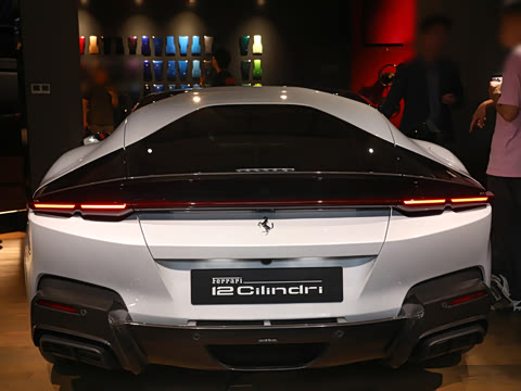 2024�� 6.5L Coupe