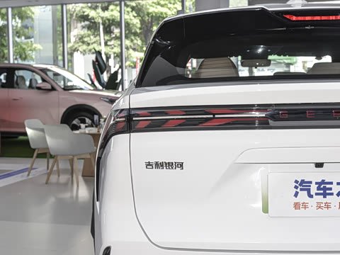 2024�� 1.5T 55km PRO ���ڰ�