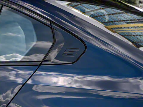 2024�� xDrive M60