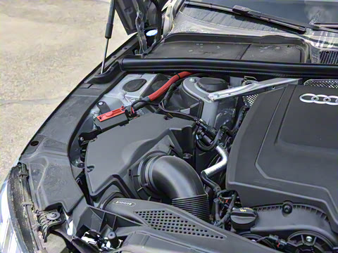 2025�� 200���������� 45 TFSI quattro ��ѡ������