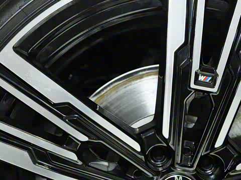 2023�� 740Li ������ M�˶���װ