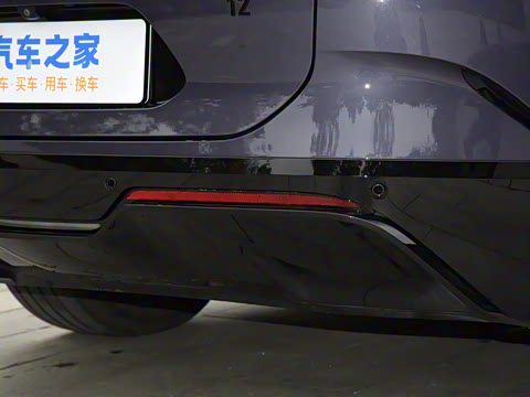 2025�� Ultra���̰�