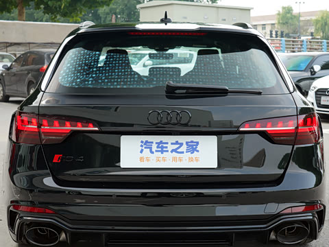 2024��  RS4 Avant ȼ���