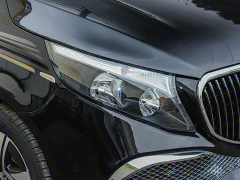 2025�� 2.0T ʢ��