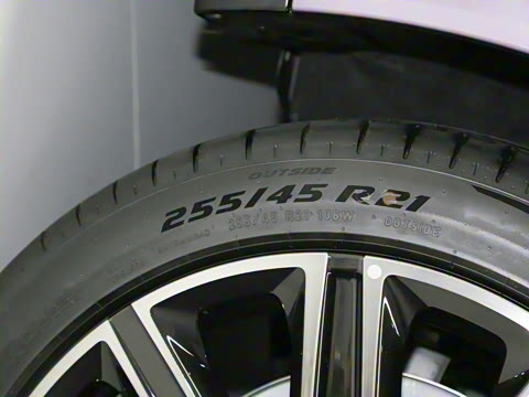 2024�� ���� 736km UItra