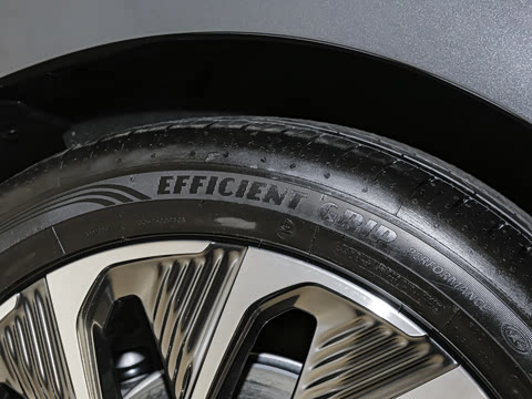 2025�� 2.0T ���ݻ춯��