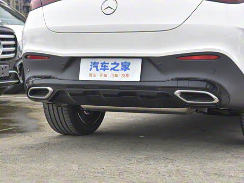 2025�� �Ŀ� GLC 300 4MATIC ����SUV