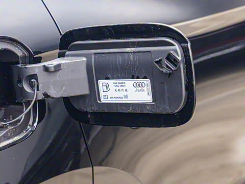 2025�� 40 TFSI ʱ�ж�����