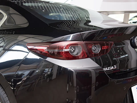 2023�� 2.0L �Զ������